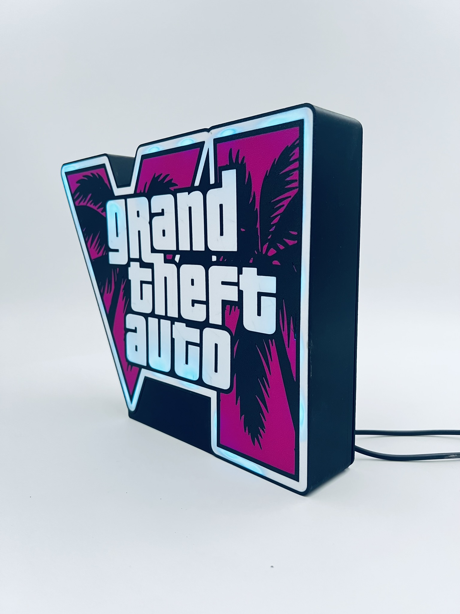 Φωτιστικό LED Grand Theft Auto VΙ – 3D Printed Gaming Light - Image 2